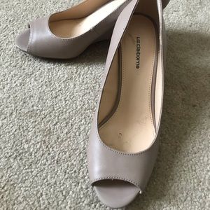 Liz Claiborne wedge peep toe shoes